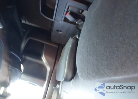 2016 Toyota Tacoma Sr5 из США, поврежденный, VIN 5TFSX5EN3GX040404